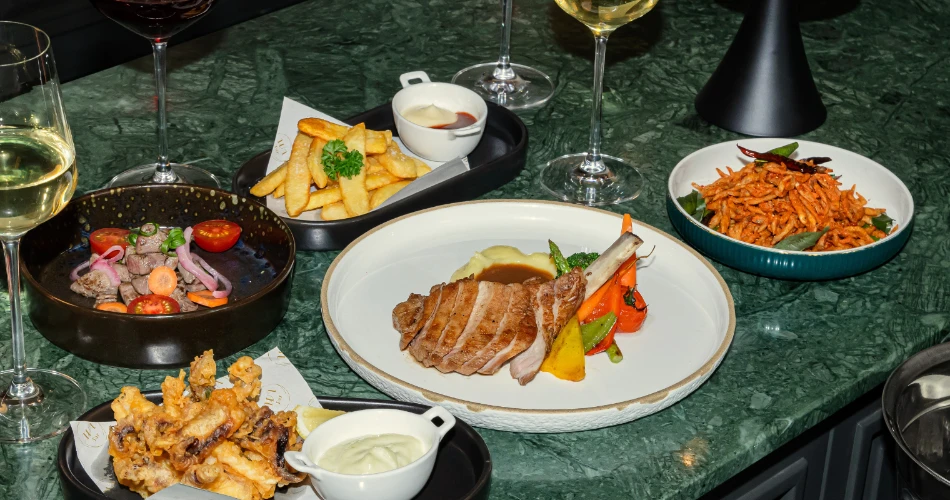 Where to Eat in Woodland Hills, United States: A Food Lover’s Guide